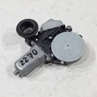 Мотор стеклоподъемника задний правый Toyota Land Cruiser 11 поколение (J200), 2007 - 2021