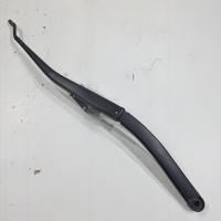 Поводок дворника передний правый Nissan Teana 1 поколение (J31), 2003 - 2008