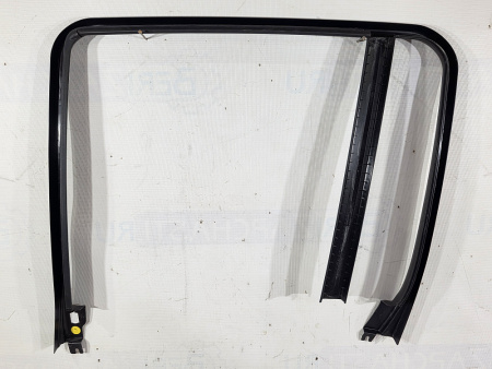 Накладка на рамку двери задний левый Land Rover Range Rover 3 поколение (L322), 2002 - 2012