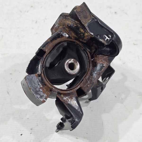 Подушка КПП Toyota Corolla 10 поколение (E140, E150), 2006 - 2013