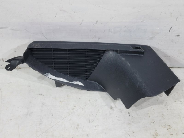 Обшивка багажника левый Volkswagen Golf 6 поколение (Mk6), 2008 - 2013