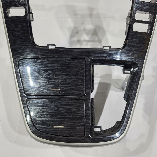 Накладка на торпедо Toyota Alphard 1 поколение (H10), 2002 - 2008
