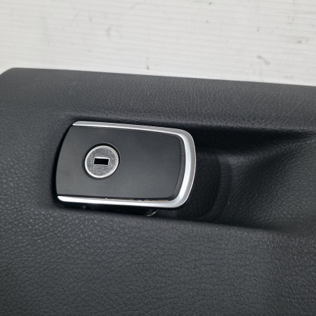 Бардачок BMW 3-series 6 поколение (F), 2011 - 2020