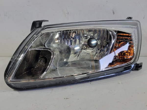 Фара правый Lada Granta 1 поколение, 2011 - н.в.