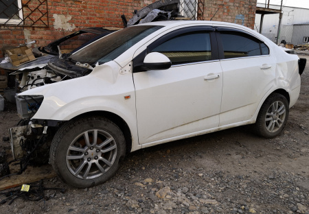 Донор Chevrolet Aveo 2 поколение (T300), 2011 - 2015