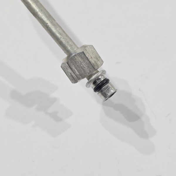 Трубка кондиционера Lexus LX470 2 поколение (J100), 1998 - 2007