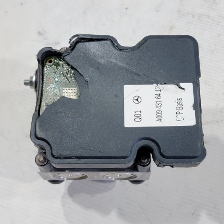 Блок ABS Mercedes-Benz CLA-Class 1 поколение (W117), 2013 - 2019