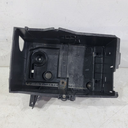Корпус АКБ Volvo S40 2 поколение (MS), 2004 - 2012