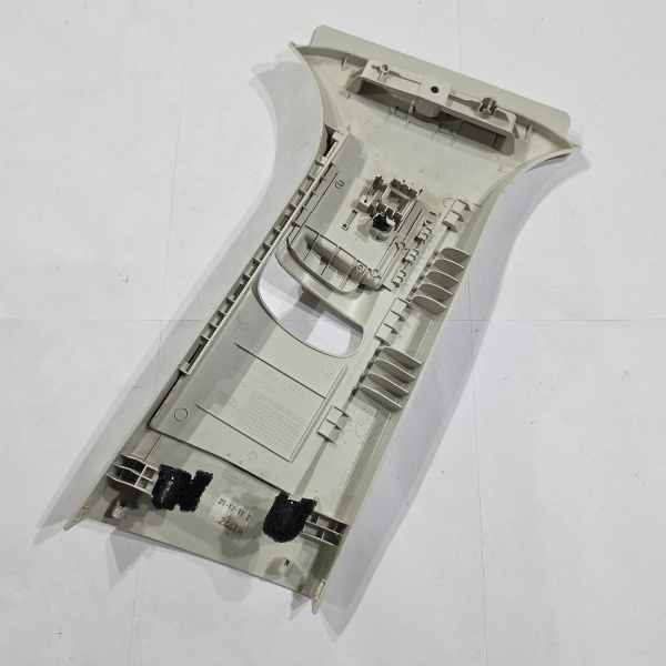 Обшивка центральной стойки Ford Focus 3 поколение (Mk 3), 2010 - 2019