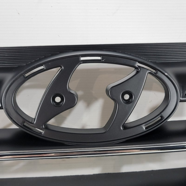 Решетка радиатора Hyundai Elantra 6 поколение (AD), 2016 - 2020