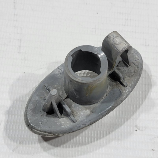 Поворотник в крыле  Peugeot 206 1 поколение, 1998 - 2012