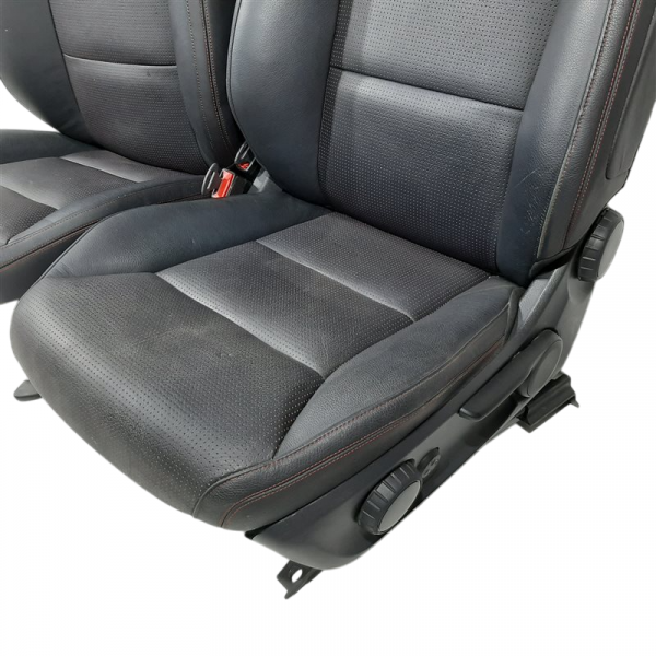 Комплект сидений Mercedes-Benz CLA-Class 1 поколение (W117), 2013 - 2019