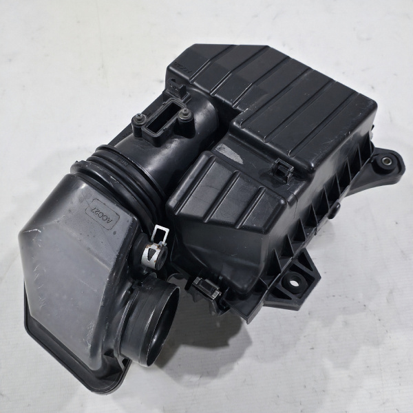 Корпус воздушного фильтра Honda Civic 8 поколение (FD, FK, FN), 2005 - 2012
