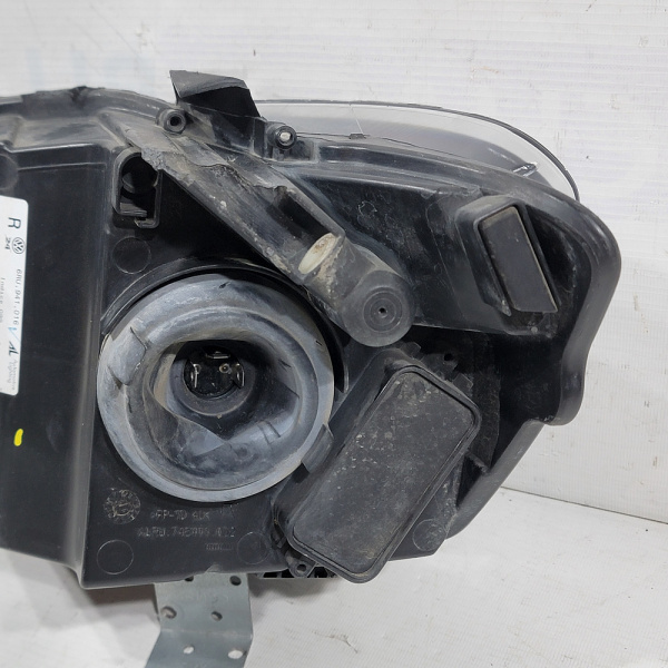 Фара правый Volkswagen Polo 5 поколение (Mk5), 2009 - 2020