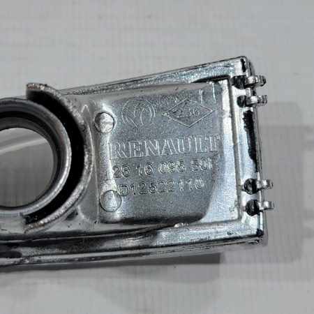 Поворотник бокового зеркала правый Renault Megane 3 поколение, 2008 - 2016